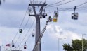 Koelner Seilbahn Gondel blieb haengen Koeln Linksrheinisch P090